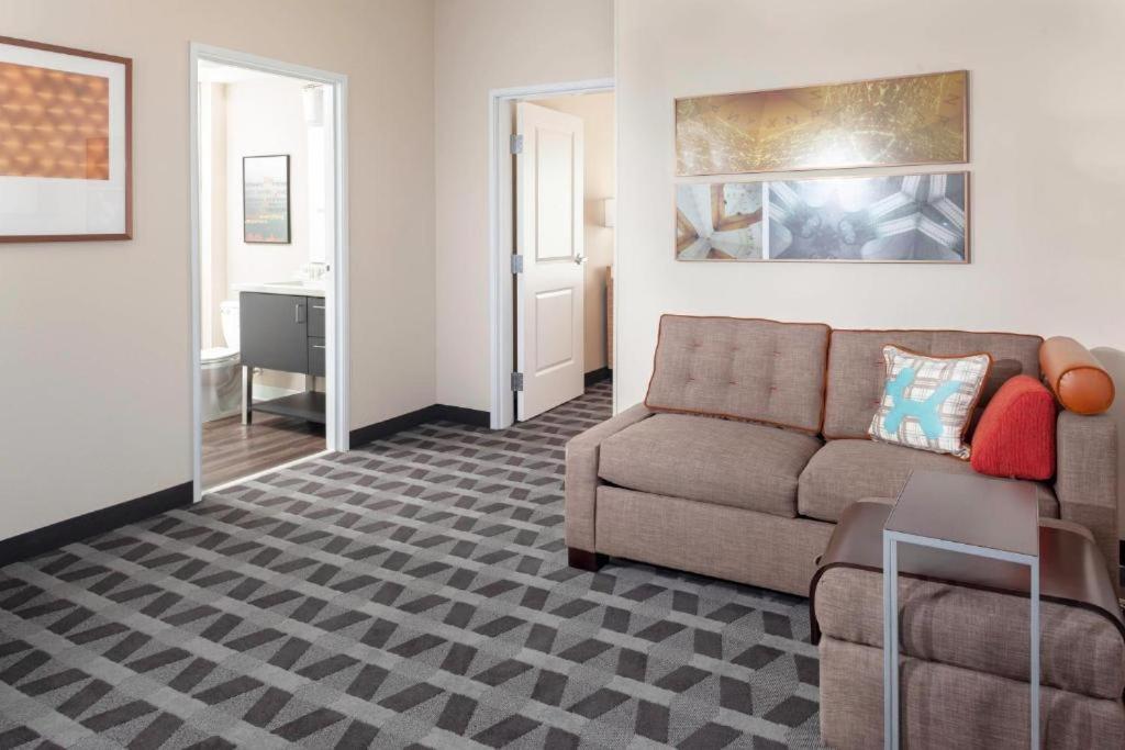 Towneplace Suites By Marriott San Antonio Westover Hills Extérieur photo